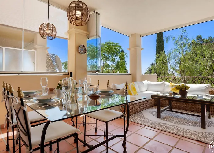 Vivi Homes - Toscana Luxury, Views, Pool & Terrace