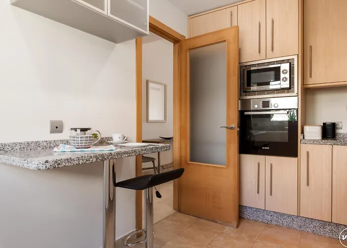 Vivi Homes - Toscana Luxury, Views, Pool & Terrace