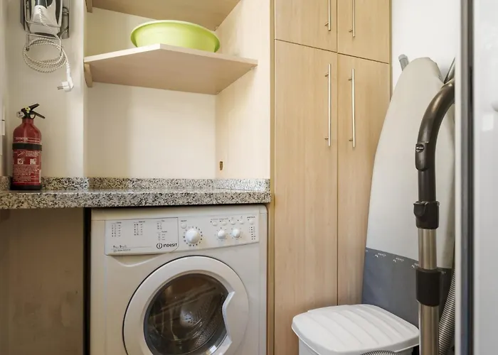 Vivi Homes - Toscana Luxury, Views, Pool & Terrace Apartman